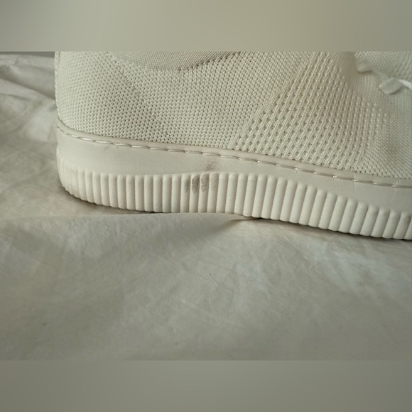 Söfft Faro knit low-top sneakers, Size 8.5 - Picture 7 of 12